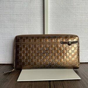 Gucci MicroGuccissima Full Zip Large Wallet, Brown/Bronze, PVC/Leather, VGUC